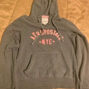 Girls xlg hoodie sweatshirt with pockets by Aeropostale. No rips or stains.